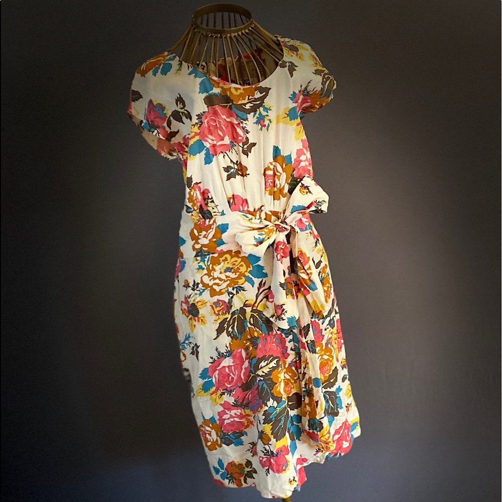 NWOT TOM JULE DRESS